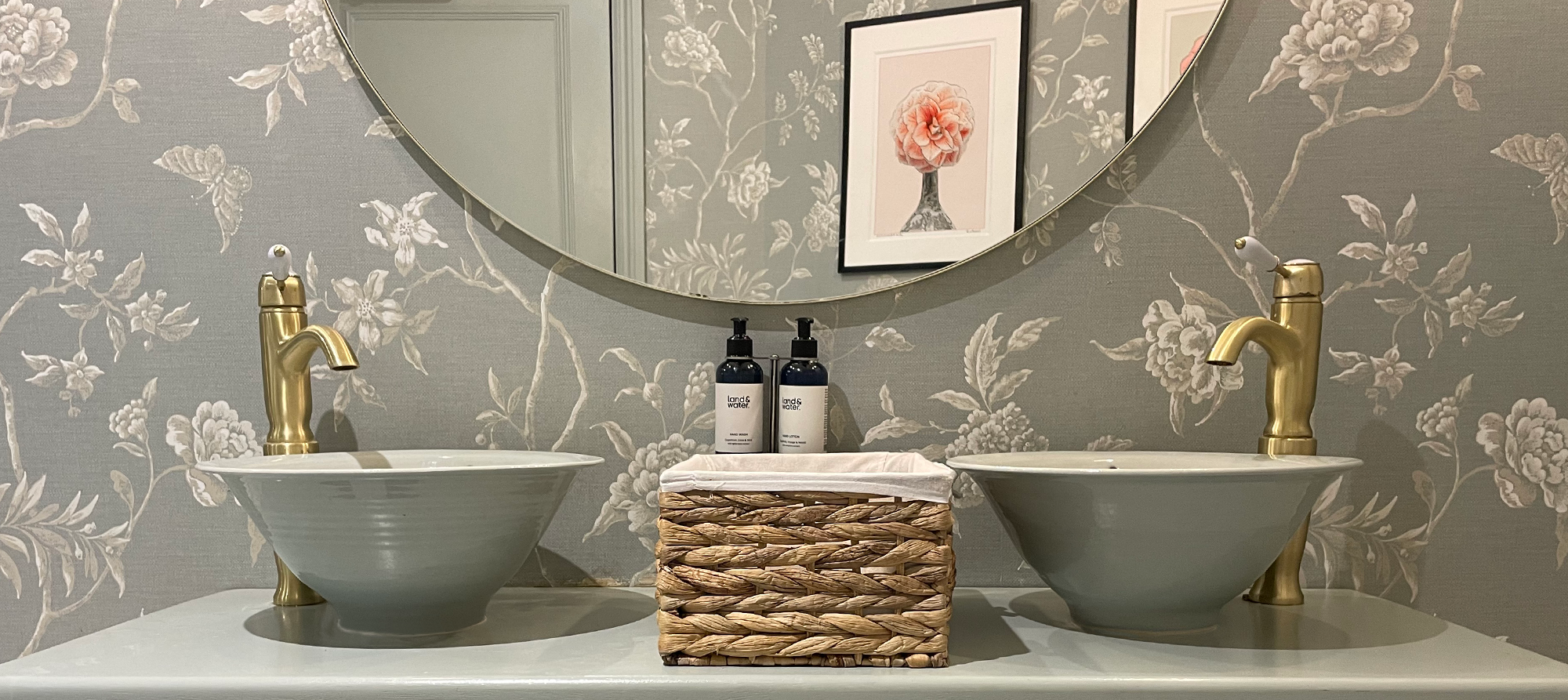 hand-thrown single bowl sinks and basins